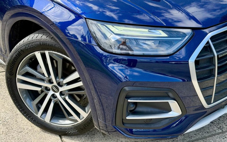 Audi Q5 SUV sport 45 TFSI quattro S tronic