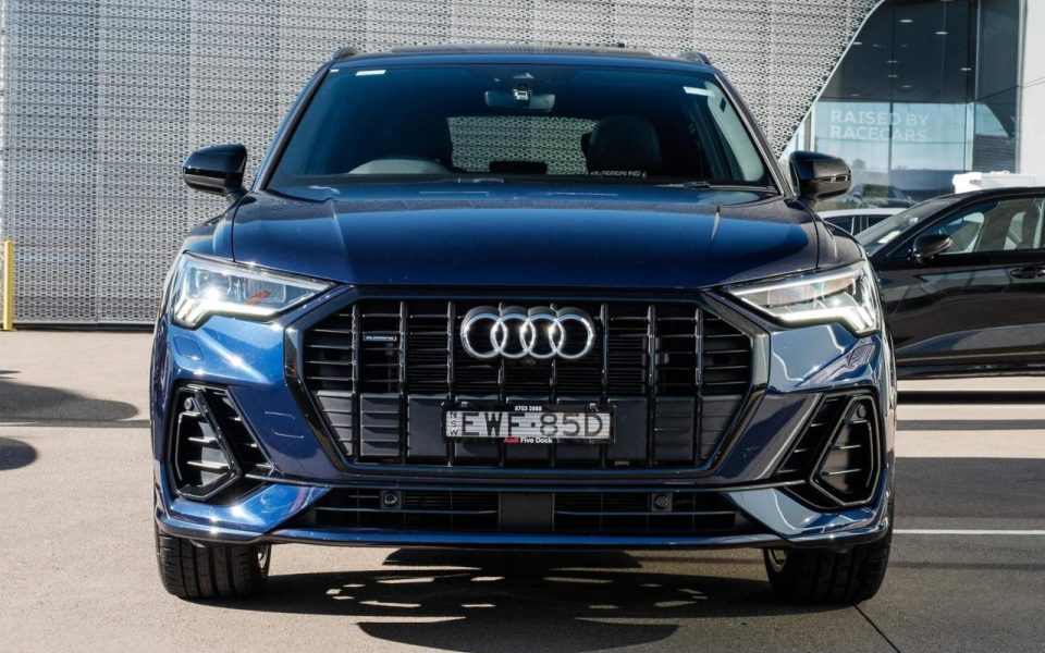 Audi Q3 SUV S line 40 TFSI quattro S tronic
