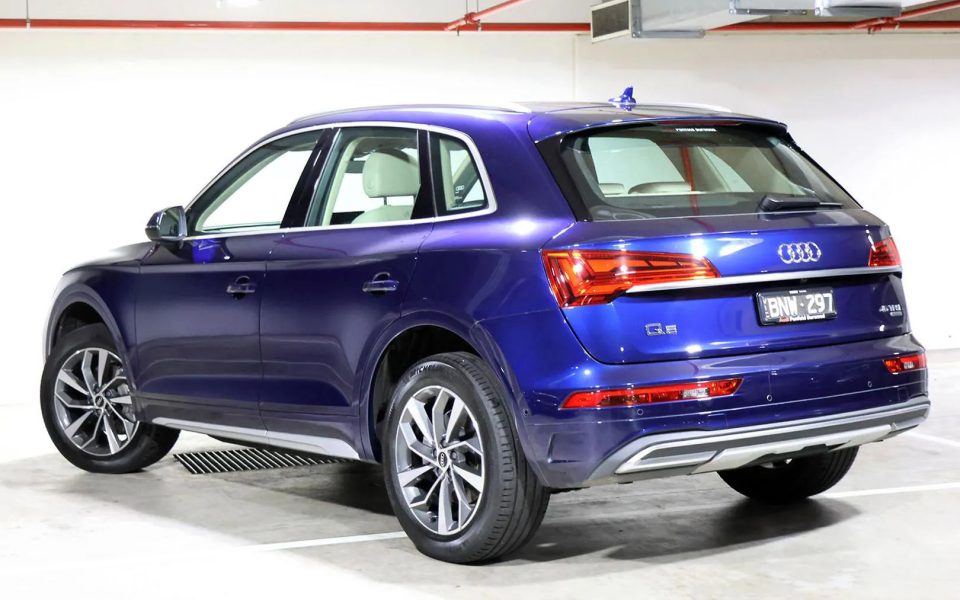 Audi Q5 SUV sport 45 TFSI quattro S tronic