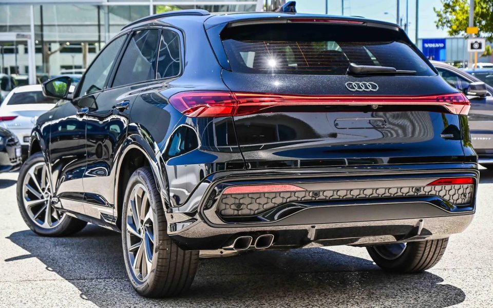 Audi Q5 SUV TDI quattro 150 kW