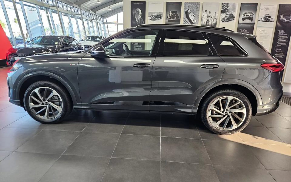 Audi Q5 SUV TDI quattro 150 kW sport