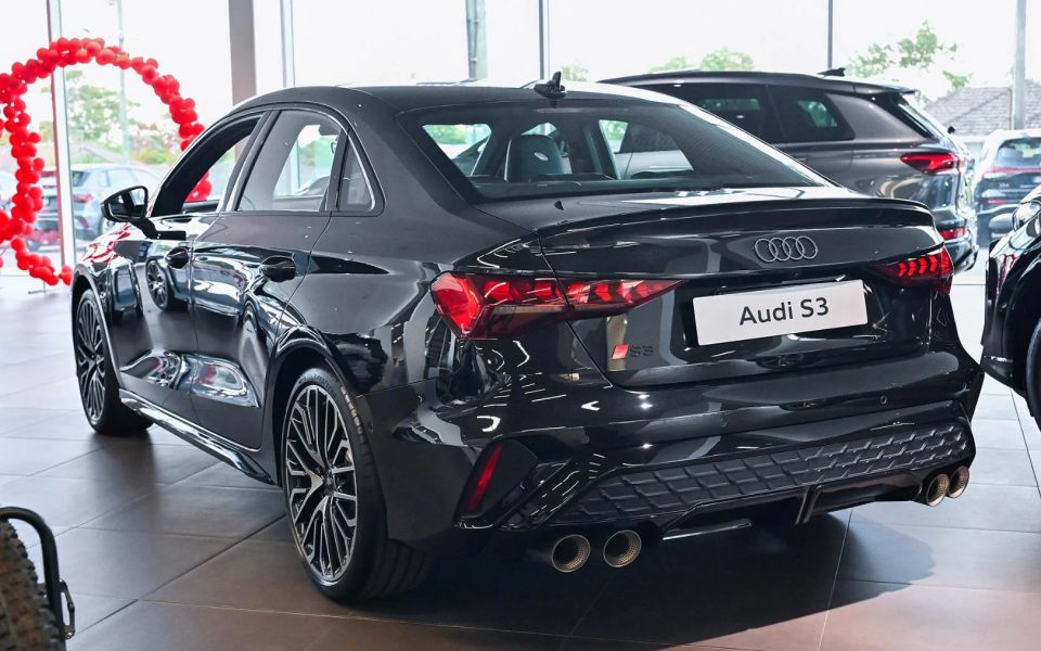 Audi S3 Sedan TFSI quattro S tronic