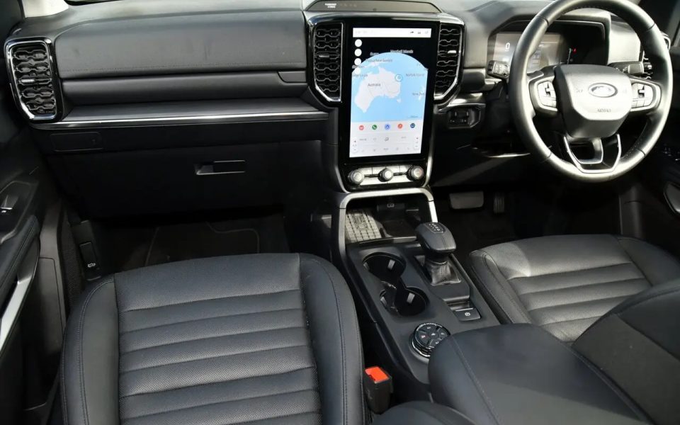 2025 Ford Everest UB 2026.00MY Sport FullTime 4WD DR Silver 10 Speed Sports Automatic SUV