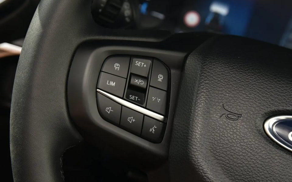 2025 Ford Everest UB 2026.00MY Trend FullTime 4WD DR Brown 10 Speed Sports Automatic SUV