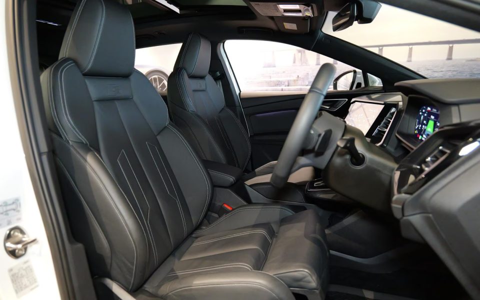 Audi Q4 e-tron 55 quattro