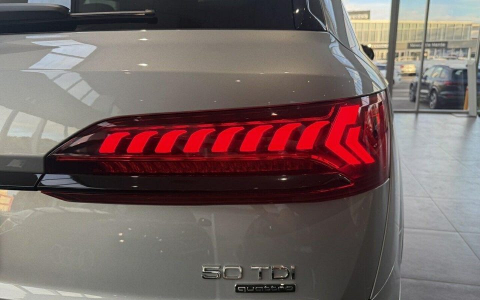 Audi Q7 S line 50 TDI quattro tiptronic