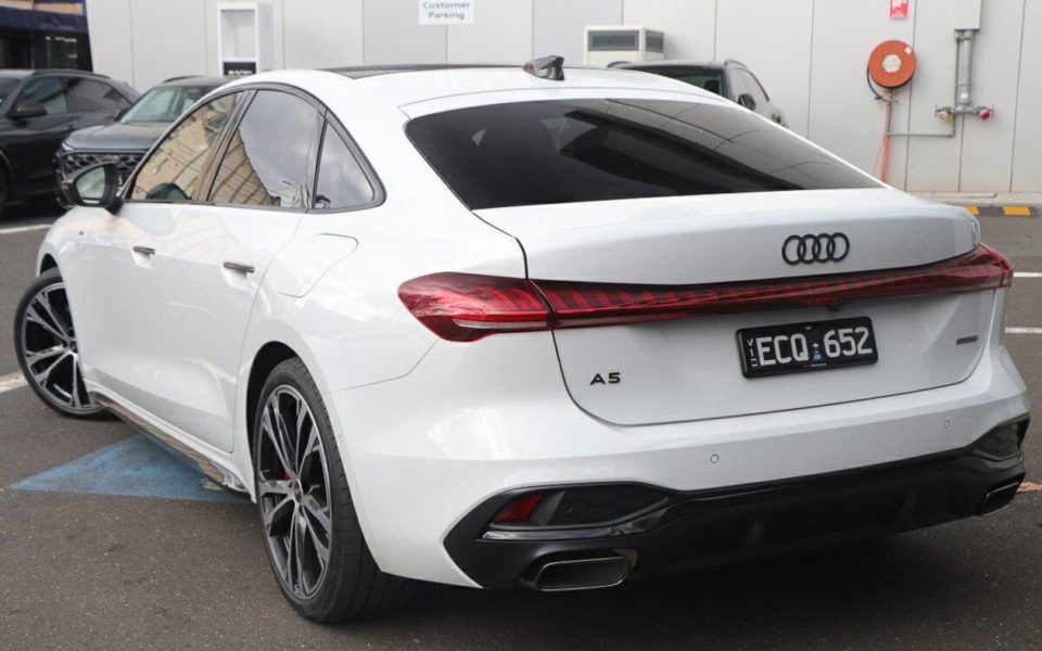 Audi A5 Sedan e-hybrid quattro 270 kW S tronic