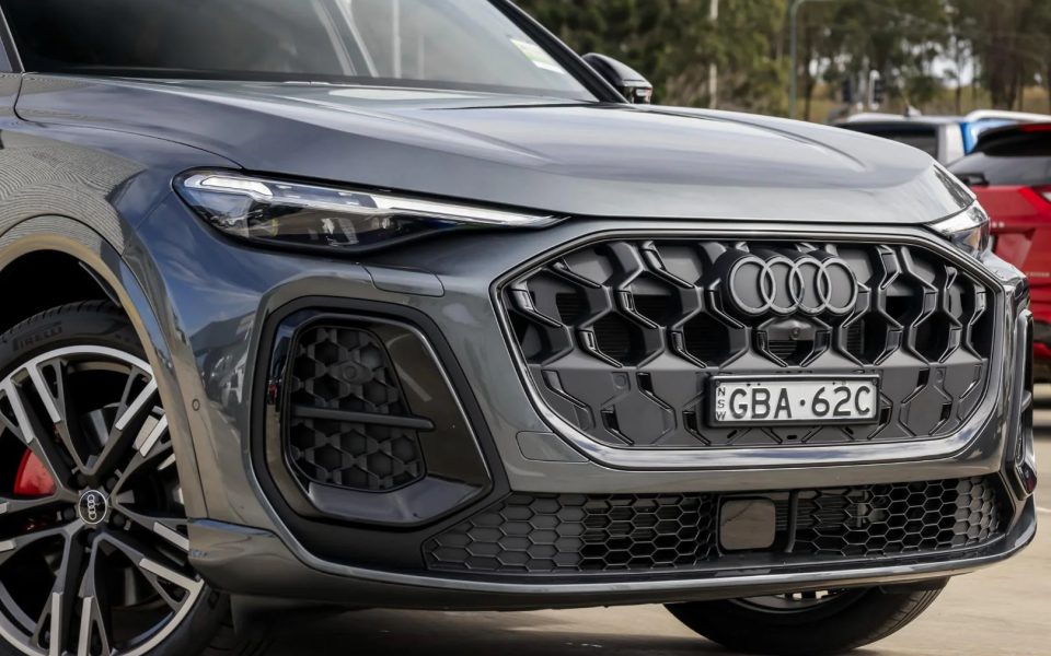 Audi Q5 SUV e-hybrid quattro S tronic
