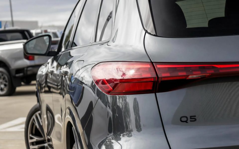 Audi Q5 SUV e-hybrid quattro S tronic
