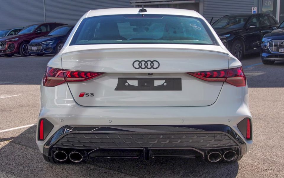 Audi S3 Sedan TFSI quattro S tronic