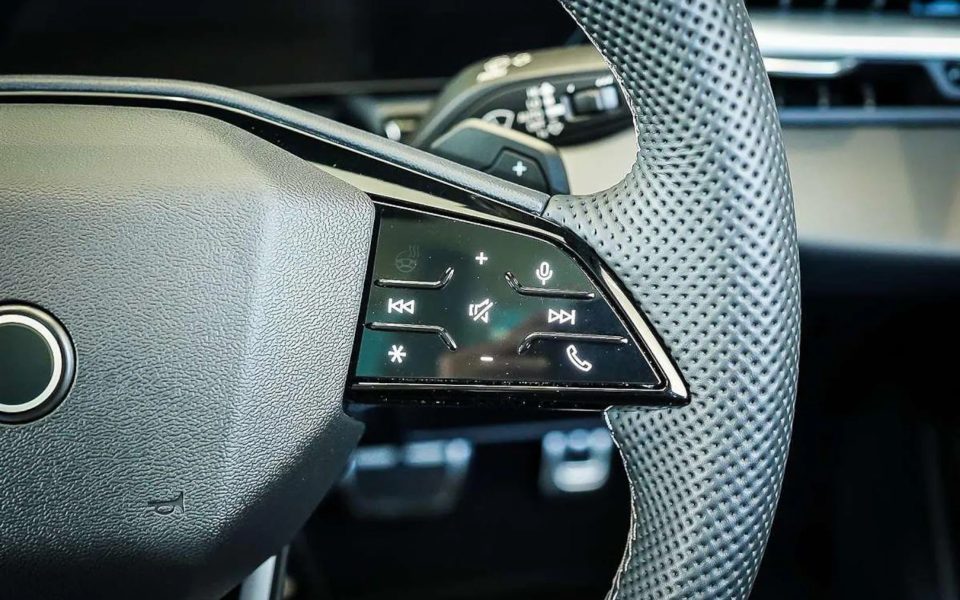 Audi A5 Sedan e-hybrid quattro 270 kW S tronic