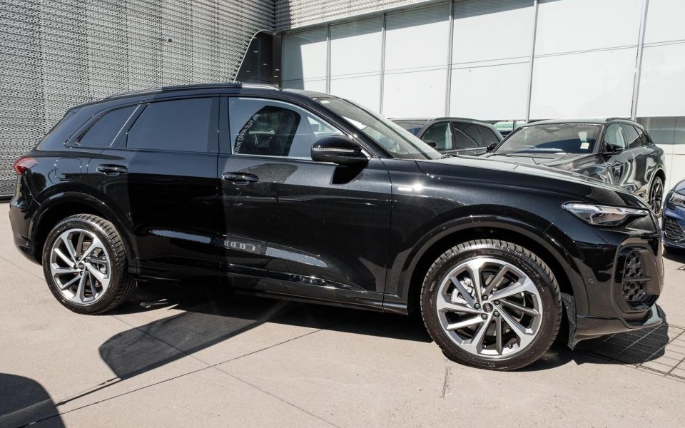 Audi Q5 SUV TDI quattro 150 kW sport