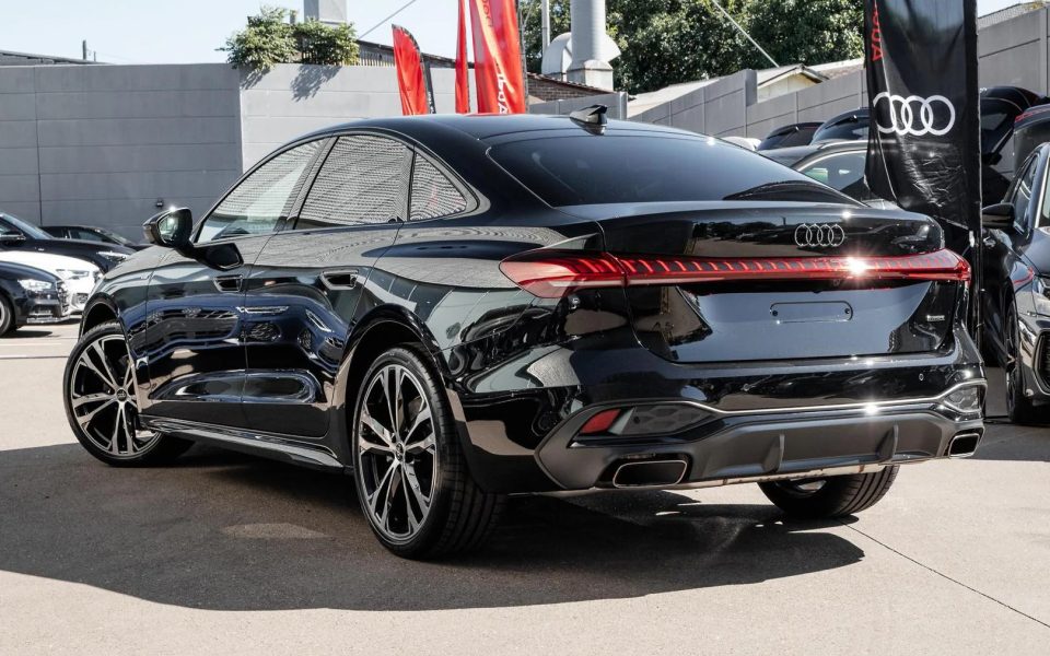 Audi A5 Sedan TFSI 200 kW quattro S tronic