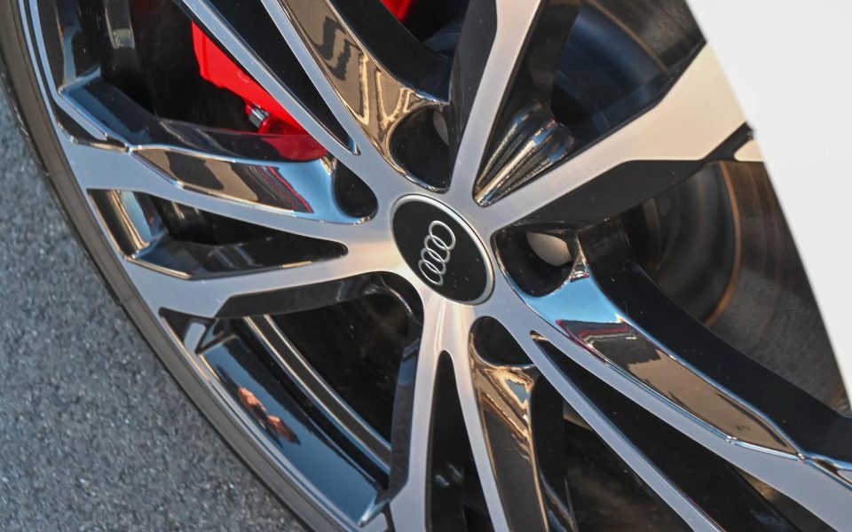 Audi A5 Avant e-hybrid quattro 270 kW S tronic