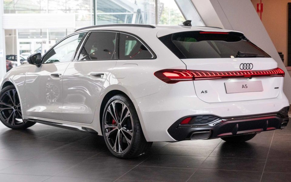 Audi A5 Avant e-hybrid quattro 270 kW S tronic