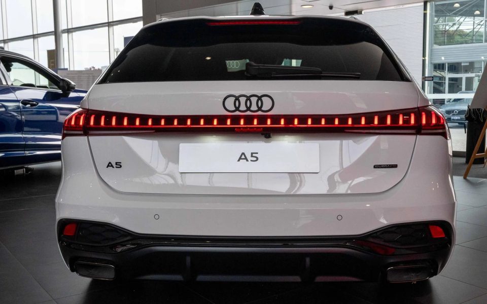 Audi A5 Avant e-hybrid quattro 270 kW S tronic