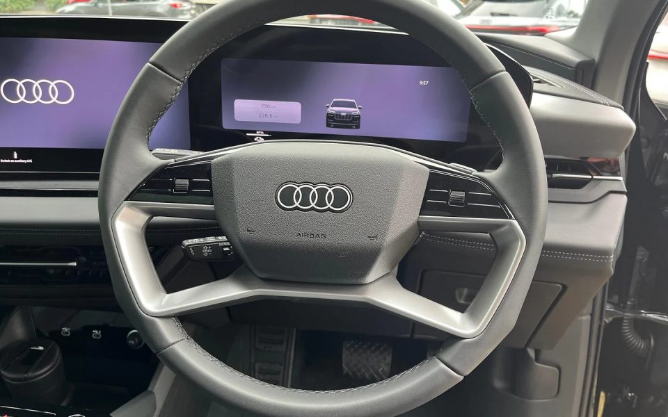 Audi Q6 e-tron