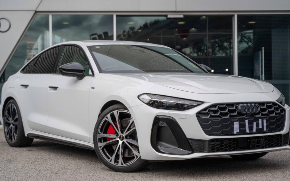 Audi A5 Sedan e-hybrid quattro 270 kW S tronic