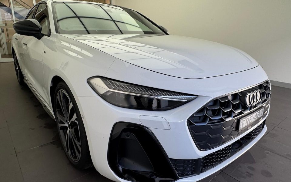 Audi A5 Sedan e-hybrid quattro 270 kW S tronic