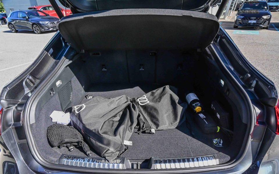 Audi A5 Sedan e-hybrid quattro 270 kW S tronic