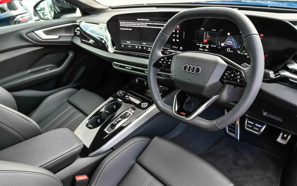 Audi A5 Sedan e-hybrid quattro 270 kW S tronic