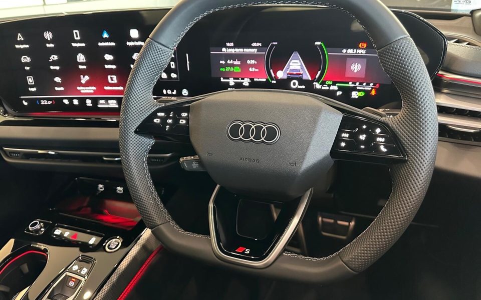 Audi A5 Avant e-hybrid quattro 270 kW S tronic
