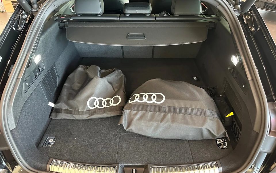 Audi A5 Avant e-hybrid quattro 270 kW S tronic