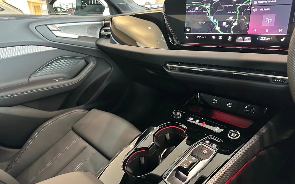 Audi A5 Avant e-hybrid quattro 270 kW S tronic