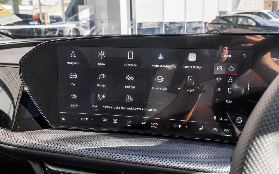 Audi Q5 SUV e-hybrid quattro S tronic