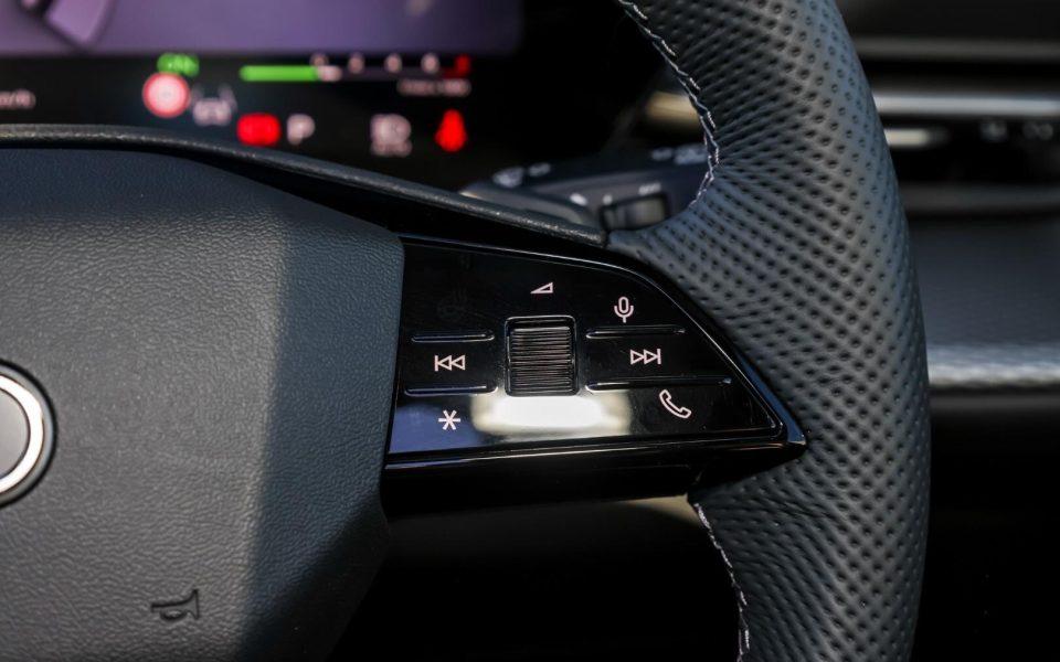 Audi Q5 SUV e-hybrid quattro S tronic