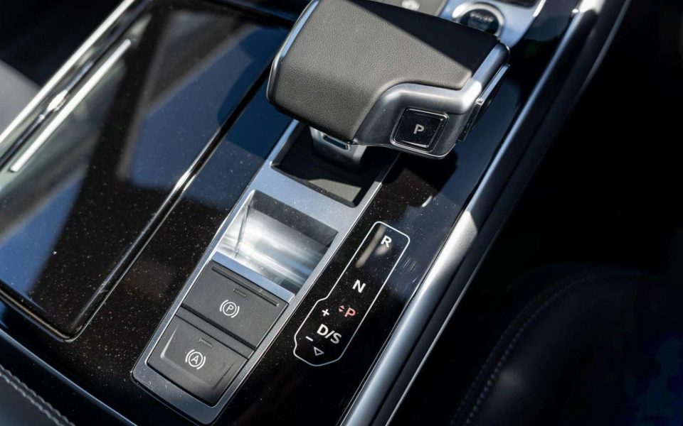 Audi Q7 TDI quattro tiptronic