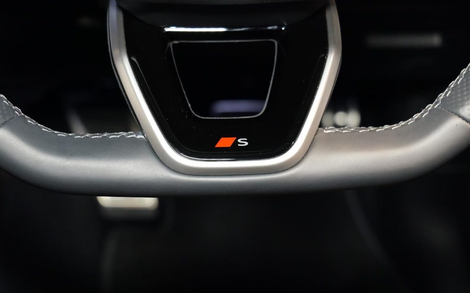 Audi SQ5 SUV TFSI 270 kW edition one