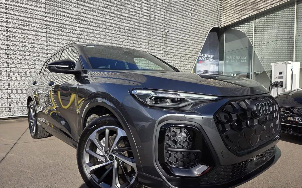 Audi Q5 SUV TFSI quattro 200 kW sport