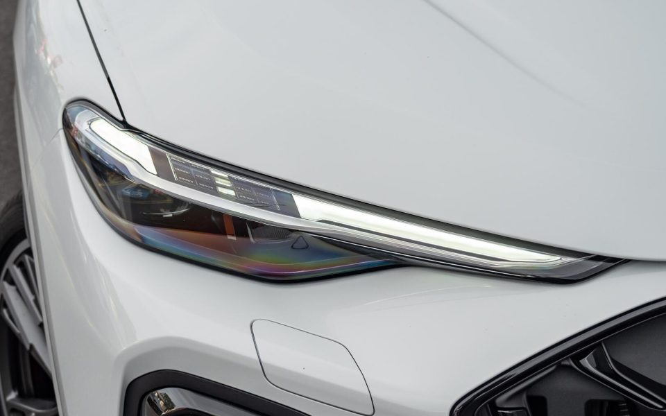 Audi Q5 SUV e-hybrid quattro S tronic