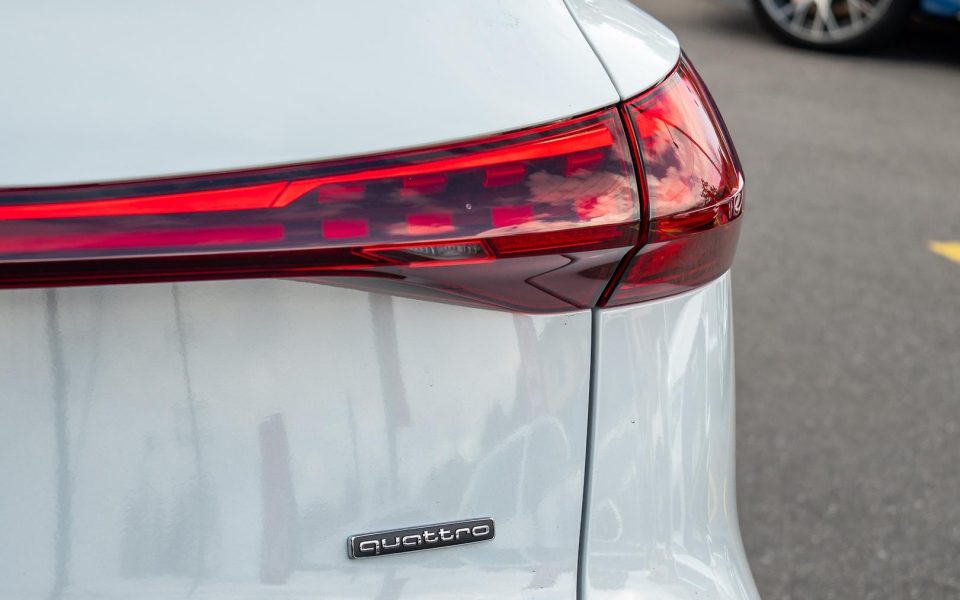 Audi Q5 SUV TFSI quattro 200 kW sport