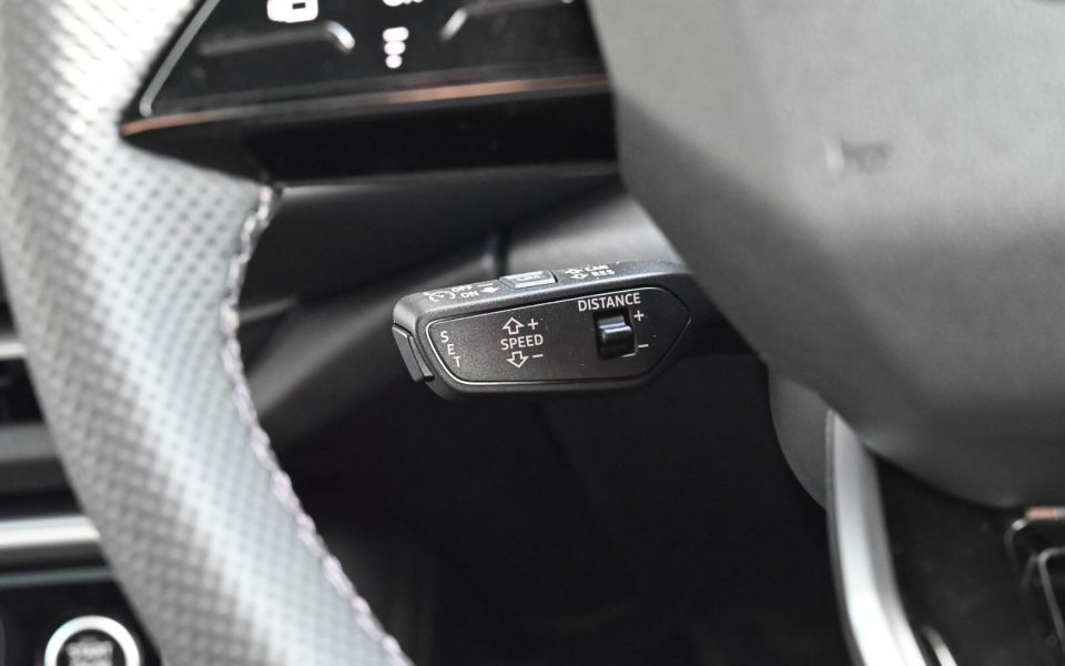 Audi Q5 SUV e-hybrid quattro S tronic