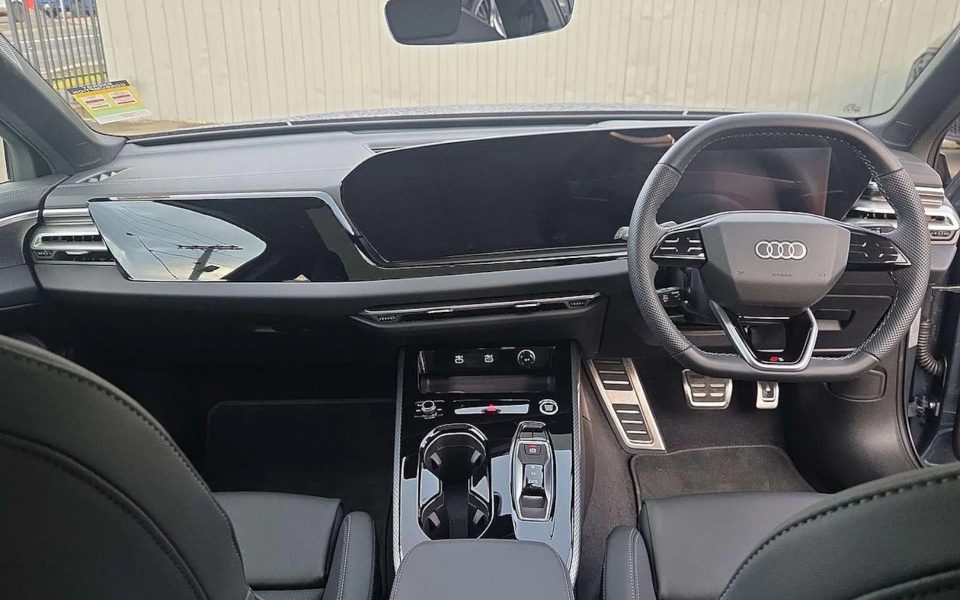 Audi A5 Sedan e-hybrid quattro 270 kW S tronic