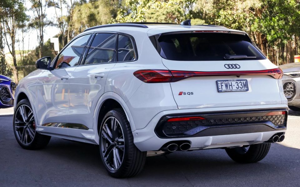 Audi SQ5 SUV TFSI 270 kW edition one