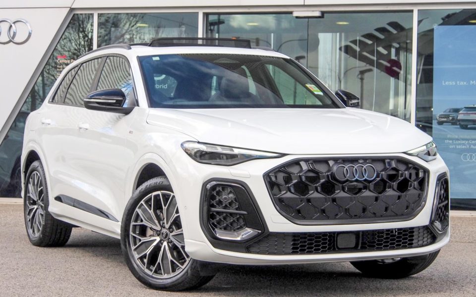 Audi Q5 SUV TFSI quattro 200 kW sport
