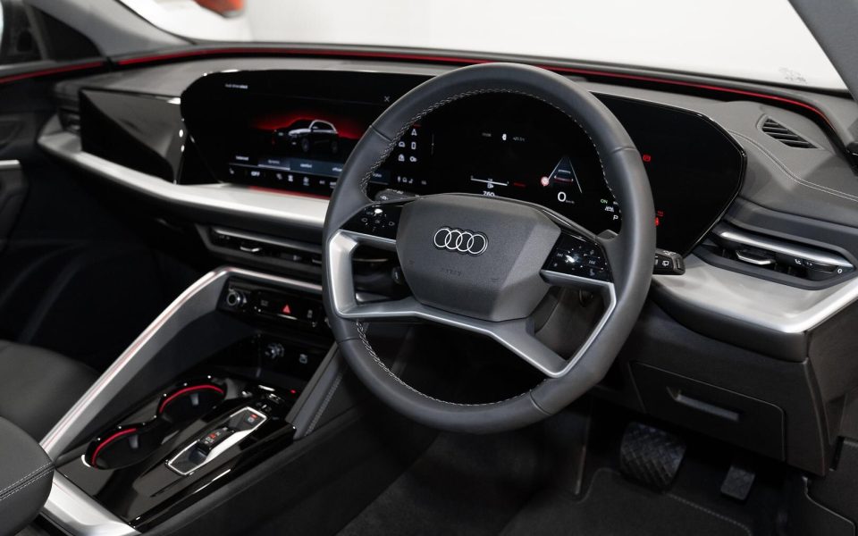 Audi Q5 SUV TDI quattro 150 kW