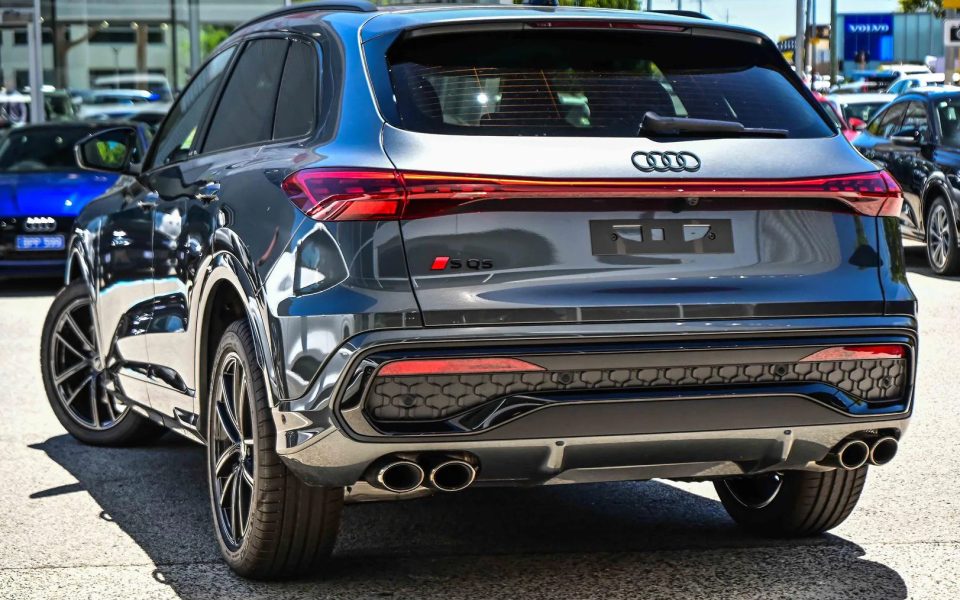 Audi SQ5 SUV TFSI 270 kW edition one