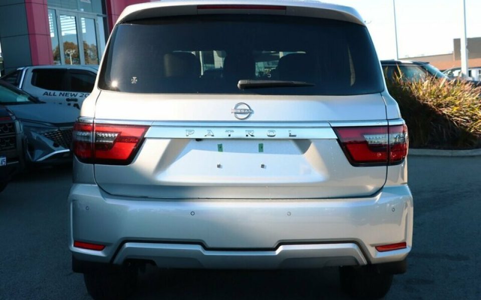 2026 Nissan Patrol TI Wagon (Brilliant Silver) New Car