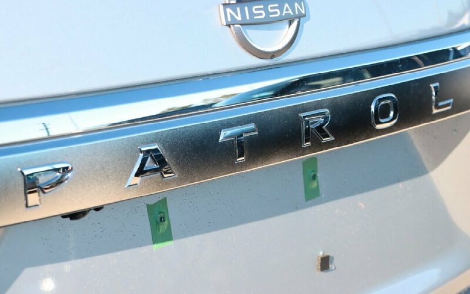 2026 Nissan Patrol TI Wagon (Brilliant Silver) New Car