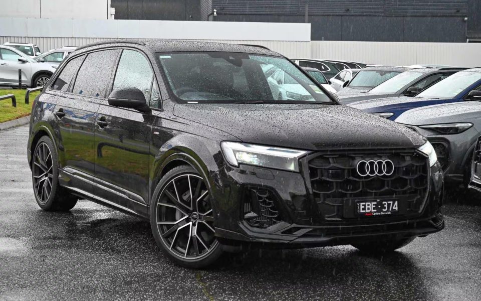 Audi Q7 S line TFSI quattro tiptronic