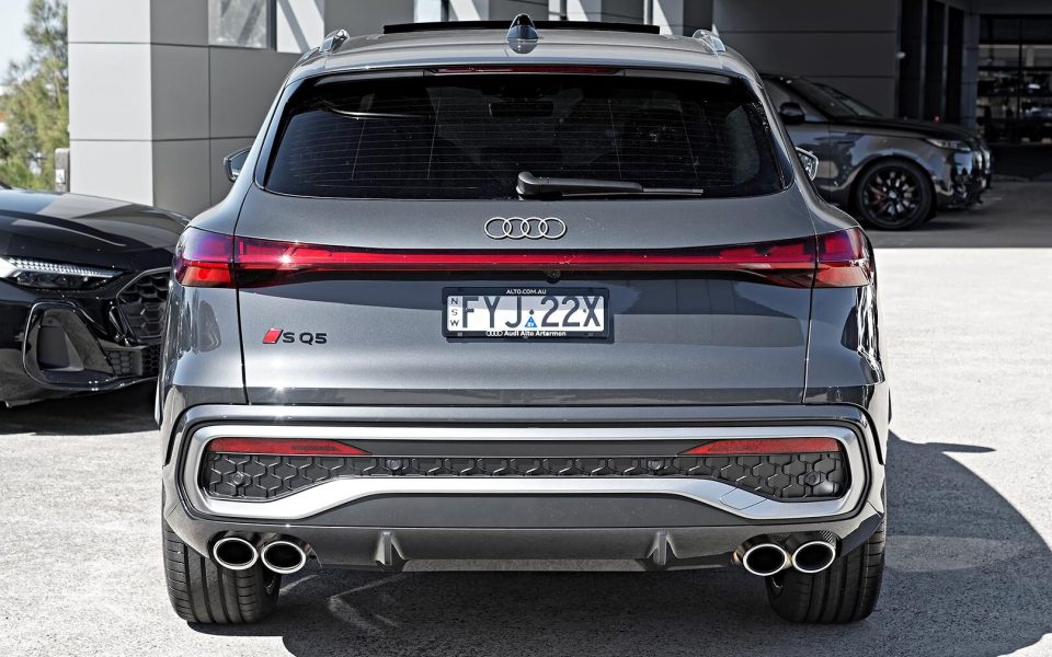 Audi SQ5 SUV TFSI 270 kW
