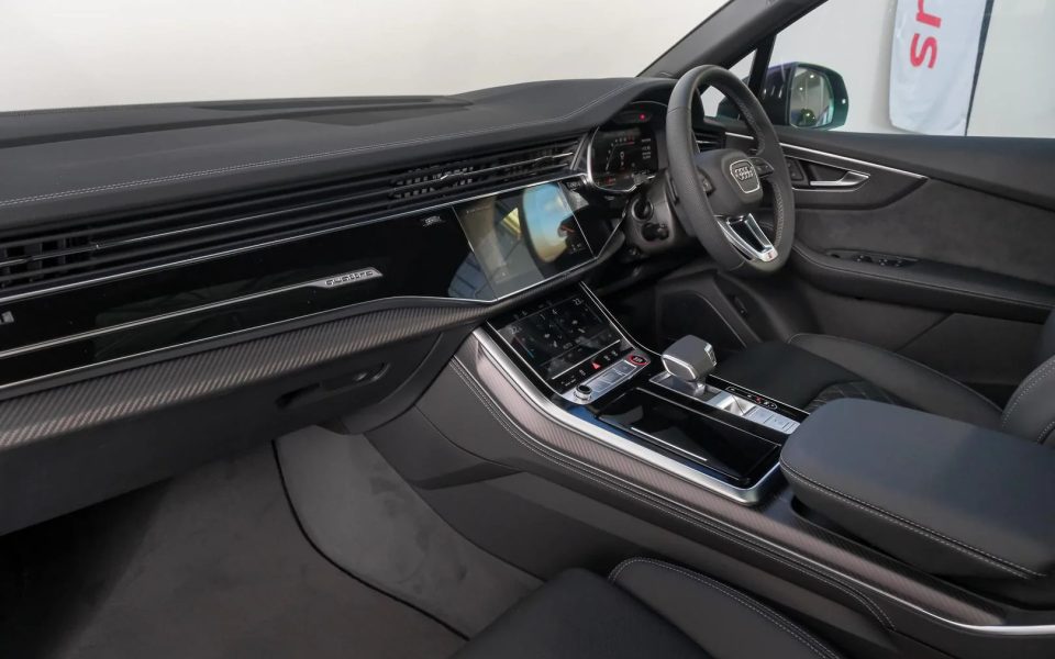 Audi SQ7 TFSI quattro tiptronic