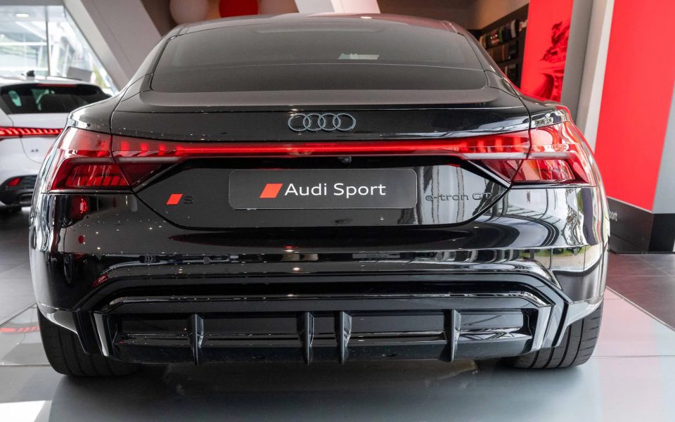 Audi S e-tron GT quattro