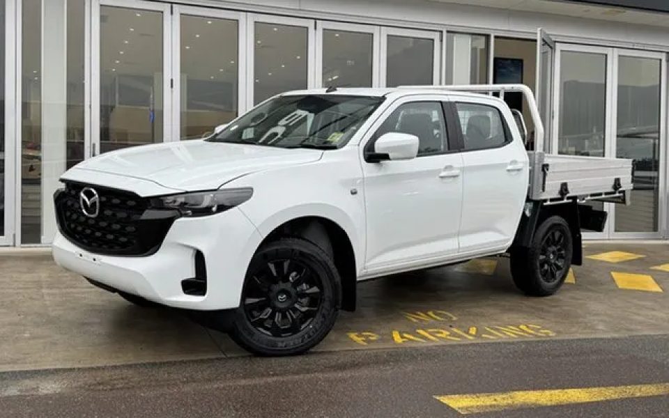 2026 Mazda BT-50 TFS40J XT Ice White 6 Speed Sports Automatic Cab Chassis