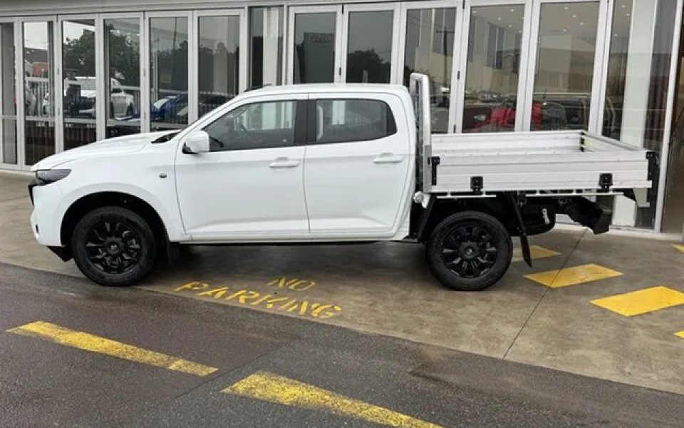 2026 Mazda BT-50 TFS40J XT Ice White 6 Speed Sports Automatic Cab Chassis