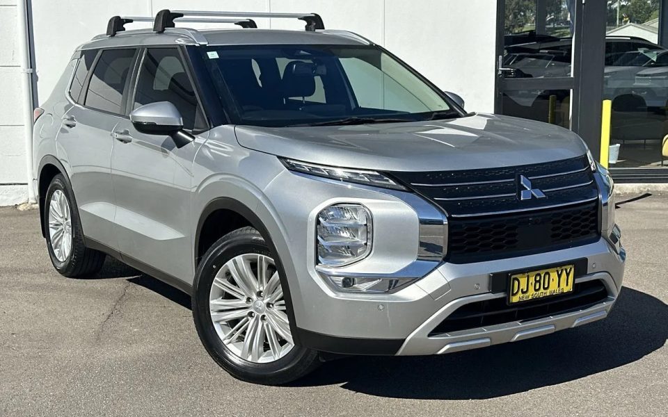 2023 Mitsubishi Outlander ZM MY24 LS AWD Wagon $27,990 Excluding Government Charges .background{fill:#656565;}.foreground{fill:#fff;} 7 Seats ~$83 Cost to fill at $1.50/L ~679km Average per tank Fuel Type Petrol Fuel Efficiency 8.1L / 100km Transmission A